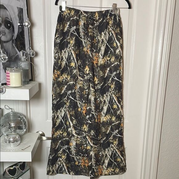 Woman’s Camo Wide Straight Leg Trousers Elastic Waist Track Pant | size M | NWOT - Picture 2 of 8